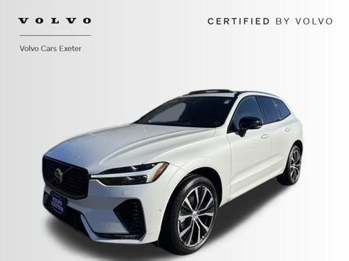 2023 Volvo XC60 B5 Plus Dark Theme