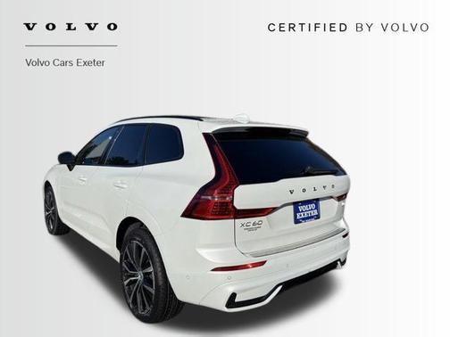 2023 Volvo XC60 B5 Plus Dark Theme