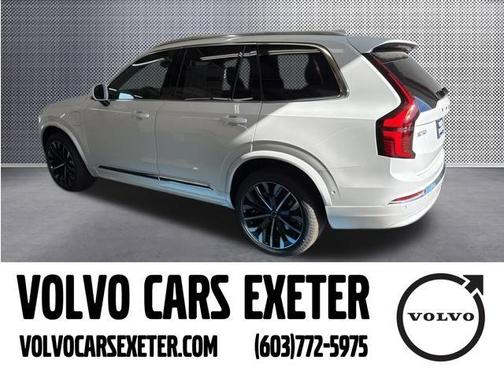 2025 Volvo XC90 Plug-In Hybrid T8 Ultra 6-Seater