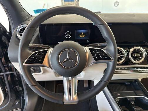 2025 Mercedes-Benz GLA 250 Base 4MATIC