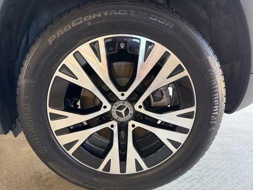 2025 Mercedes-Benz GLA 250 Base 4MATIC