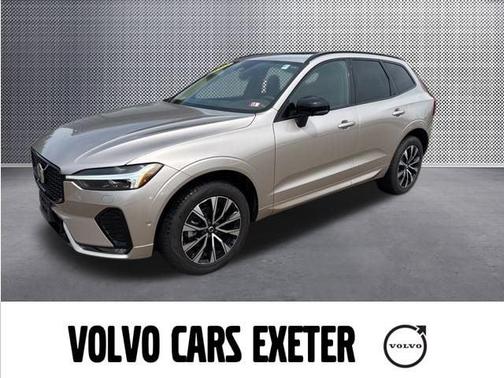 2023 Volvo XC60 B5 Plus Dark Theme