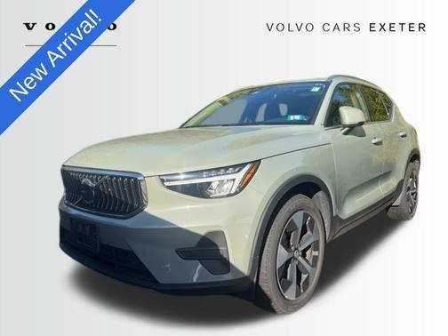 2024 Volvo XC40 B5 Core