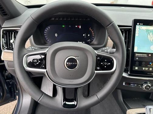 2026 Volvo XC90 B5 Core