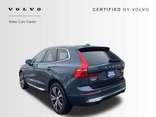 2023 Volvo XC60 B5 Plus Bright Theme