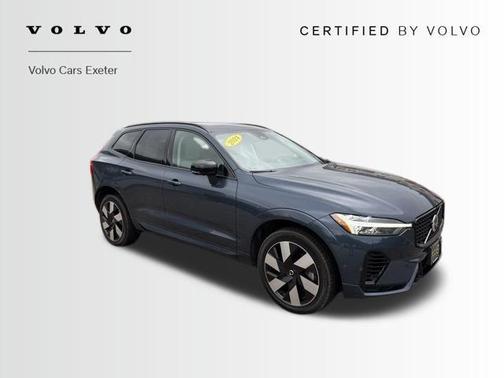 2024 Volvo XC60 Recharge Plug-In Hybrid T8 Ultimate Dark Theme