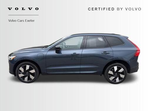 2024 Volvo XC60 Recharge Plug-In Hybrid T8 Ultimate Dark Theme