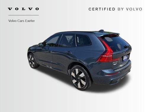 2024 Volvo XC60 Recharge Plug-In Hybrid T8 Ultimate Dark Theme