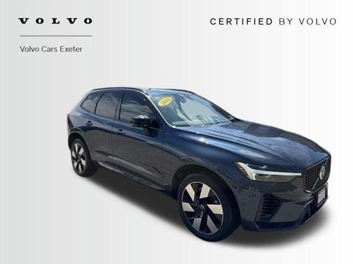 2024 Volvo XC60 Recharge Plug-In Hybrid T8 Ultimate Dark Theme