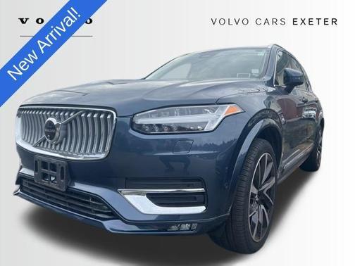2024 Volvo XC90 B6 Plus Bright Theme 6-Seater