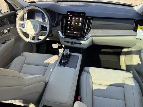 2026 Volvo XC90 B6 Ultra 7-Seater