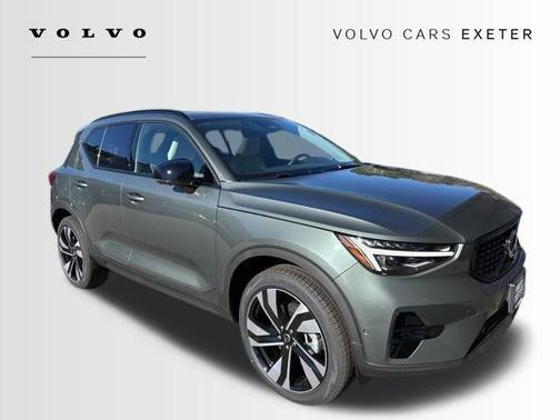 2026 Volvo XC40 B5 Ultra