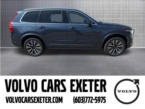 2022 Volvo XC90 T5 Momentum 7 Passenger
