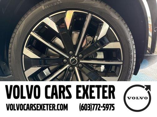 2025 Volvo XC90 B6 Plus 7-Seater
