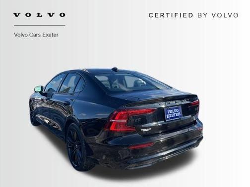 2024 Volvo S60 B5 Plus Black Edition
