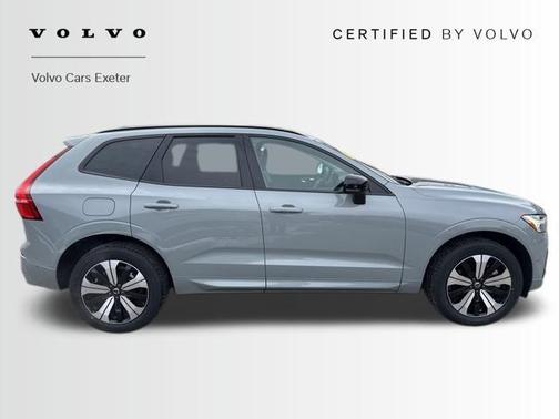 2025 Volvo XC60 Plug-In Hybrid T8 Plus