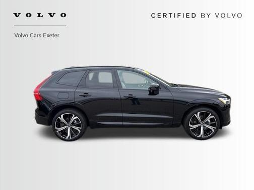 2025 Volvo XC60 B5 Ultra