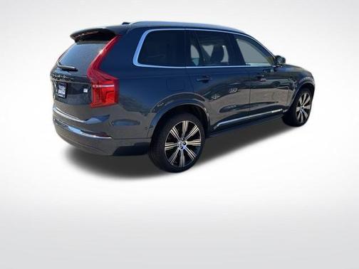 2024 Volvo XC90 Recharge Plug-In Hybrid T8 Ultimate Bright Theme 7-Seater
