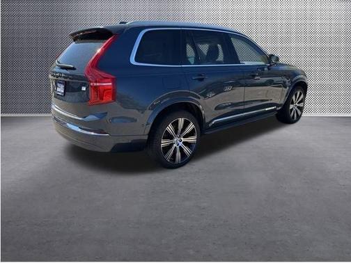 2024 Volvo XC90 Recharge Plug-In Hybrid T8 Ultimate Bright Theme 7-Seater