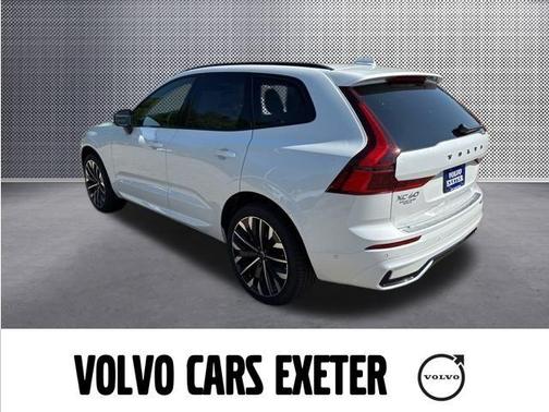 2026 Volvo XC60 B5 ULTRA
