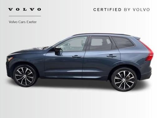 2023 Volvo XC60 B5 Plus Dark Theme