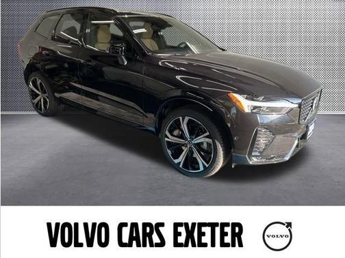 2025 Volvo XC60 B5 Ultra