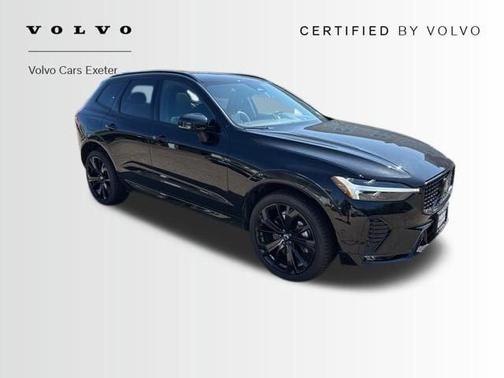 2025 Volvo XC60 B5 Ultra Black Edition