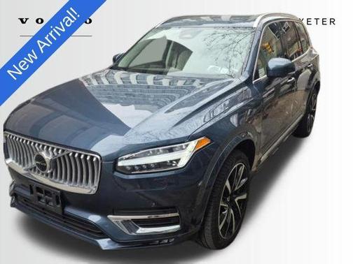 2023 Volvo XC90 B6 Plus 7-Seater