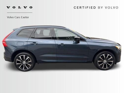 2023 Volvo XC60 B5 Plus Dark Theme