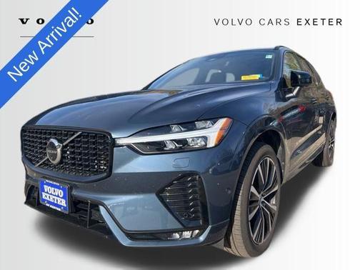 2023 Volvo XC60 B5 Plus Dark Theme