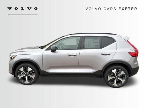 2026 Volvo XC40 B5 Plus