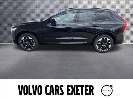 2026 Volvo XC60 T8 PLUS