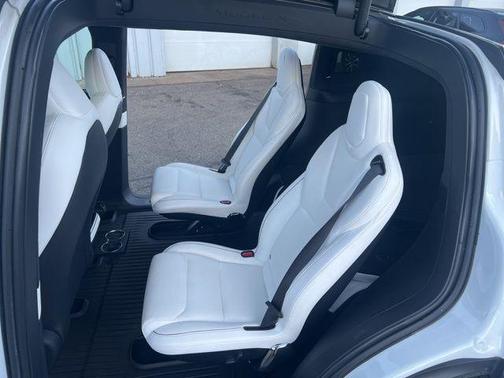 2022 Tesla Model X Plaid