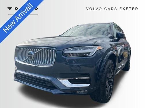 2025 Volvo XC90 B5 Plus