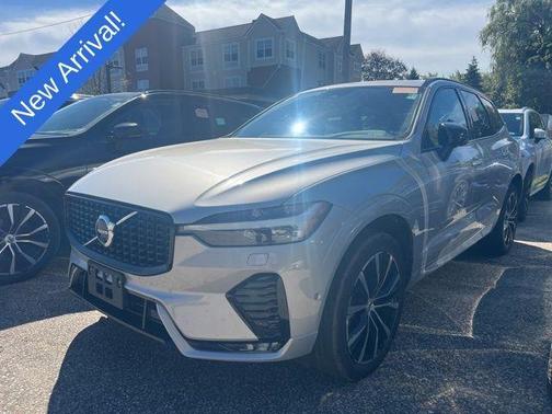 2025 Volvo XC60 B5 Plus