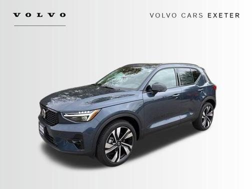 2026 Volvo XC40 B5 Ultra
