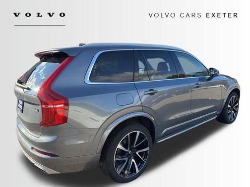 2020 Volvo XC90 T6 Momentum 7 Passenger