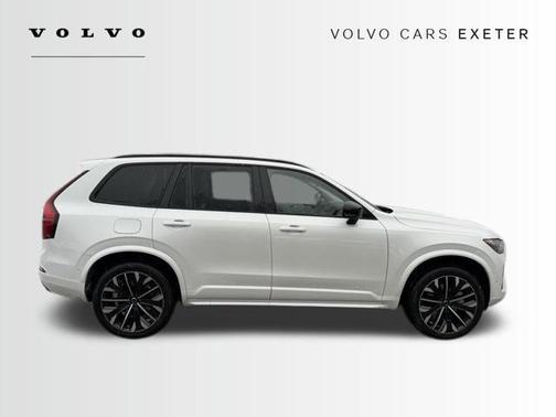 2026 Volvo XC90 B6 Ultra Dark Theme 7-Seater