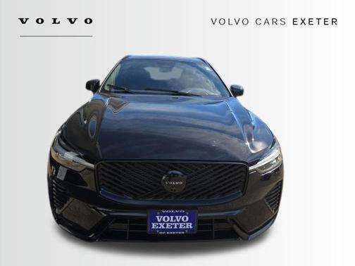 2026 Volvo XC60 B5 Ultra Black Edition