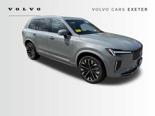 2025 Volvo XC90 B6 Plus 7-Seater