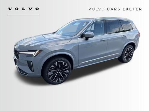 2025 Volvo XC90 B6 Plus 7-Seater