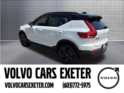 2026 Volvo XC40 B5 EDITION