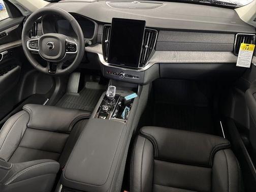 2026 Volvo XC90 B6 Ultra 7-Seater