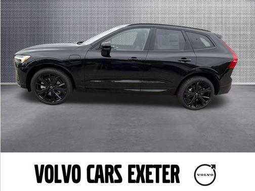 2025 Volvo XC60 Plug-In Hybrid T8 Ultra Black Edition
