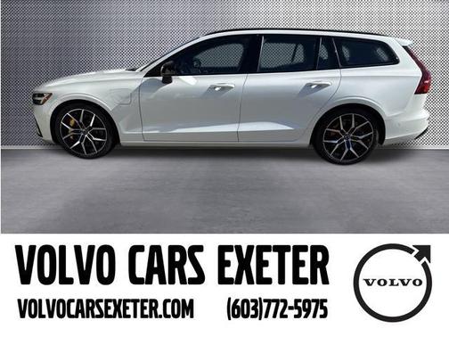 2025 Volvo V60 Plug-In Hybrid T8 Polestar Engineered