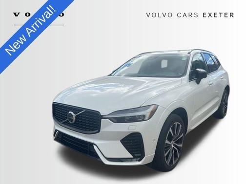 2024 Volvo XC60 B5 Ultimate Dark Theme