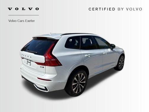 2025 Volvo XC60 B5 Plus