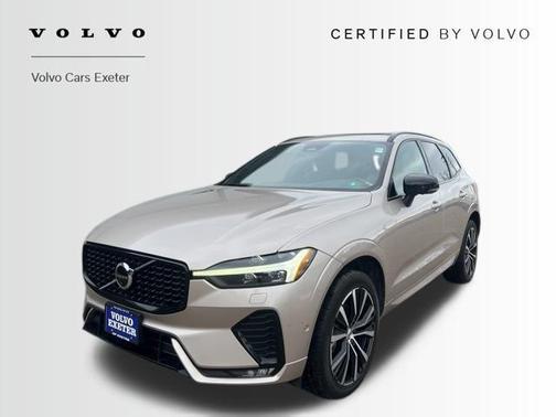 2023 Volvo XC60 B5 Plus Dark Theme