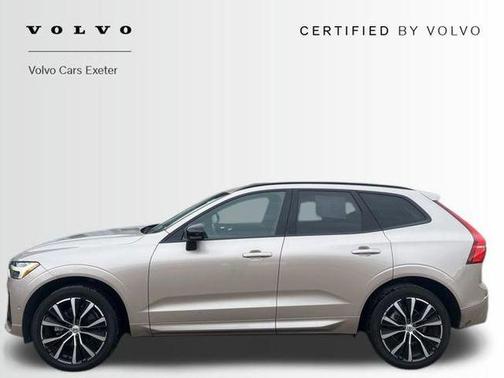 2023 Volvo XC60 B5 Plus Dark Theme