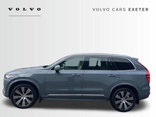 2022 Volvo XC90 T6 Inscription 7 Passenger